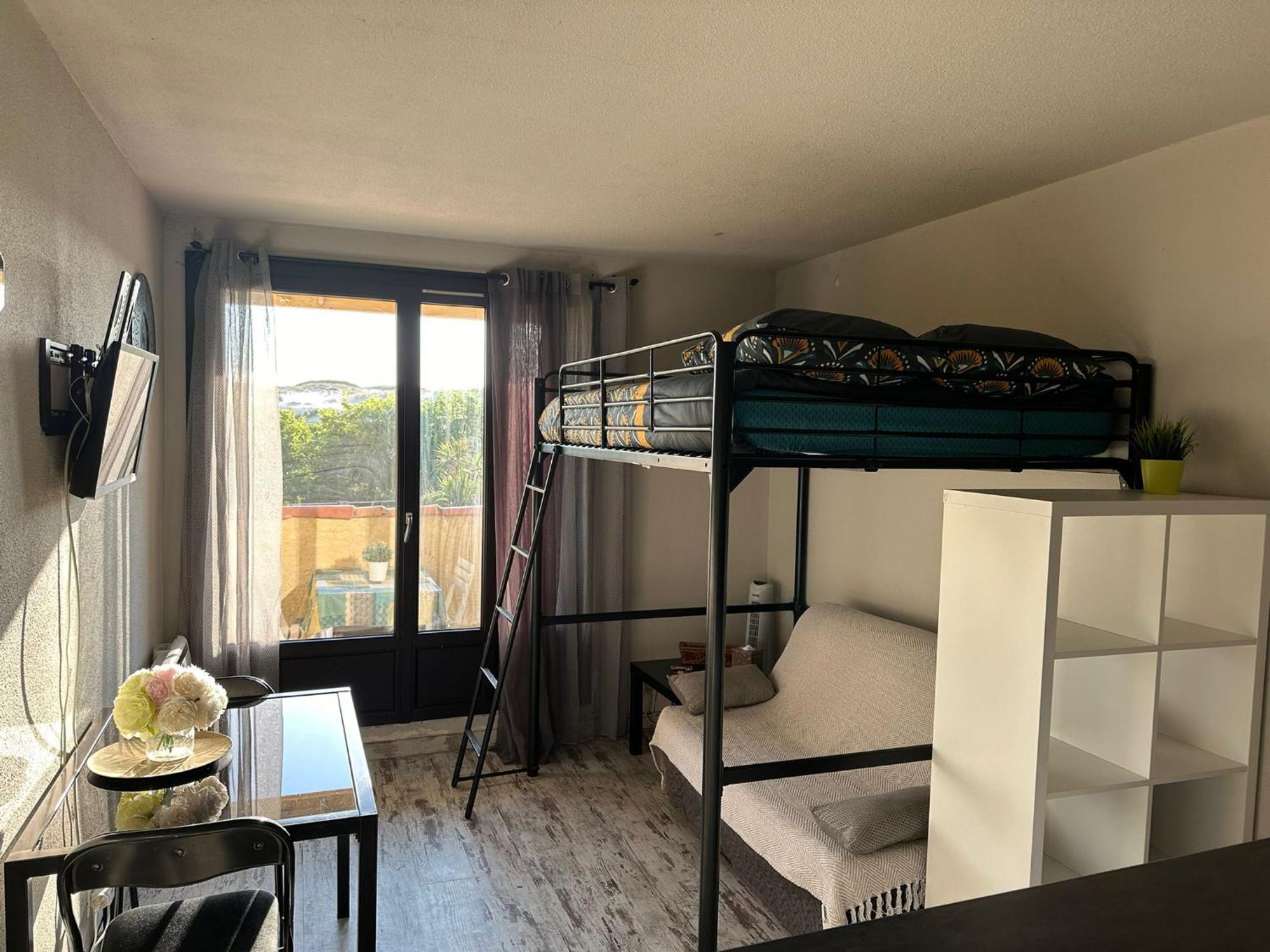 Le Spot Studio'Hotel "Les Pieds Dans Le Sable " 塞尼奥斯 外观 照片